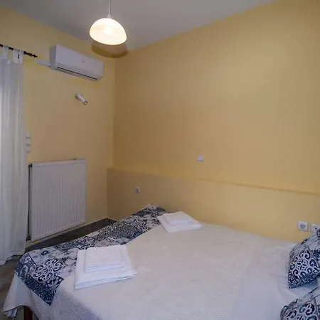 Μάνια Apartment Pythagoreio  Exterior photo