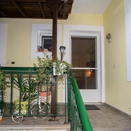 Μάνια Apartment Pythagoreio  Exterior photo